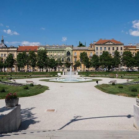 White Rose Apartment Zagreb Ngoại thất bức ảnh