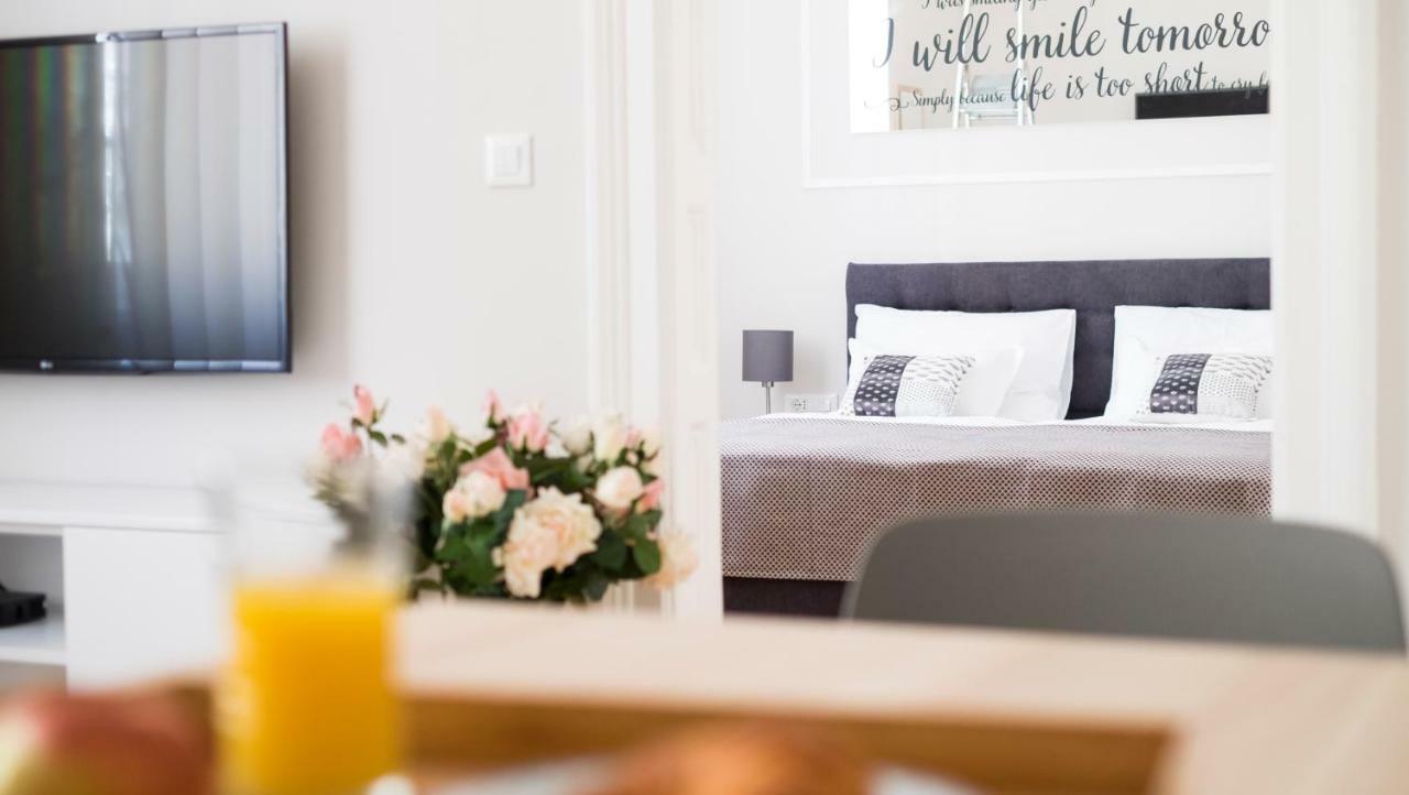 White Rose Apartment Zagreb Ngoại thất bức ảnh
