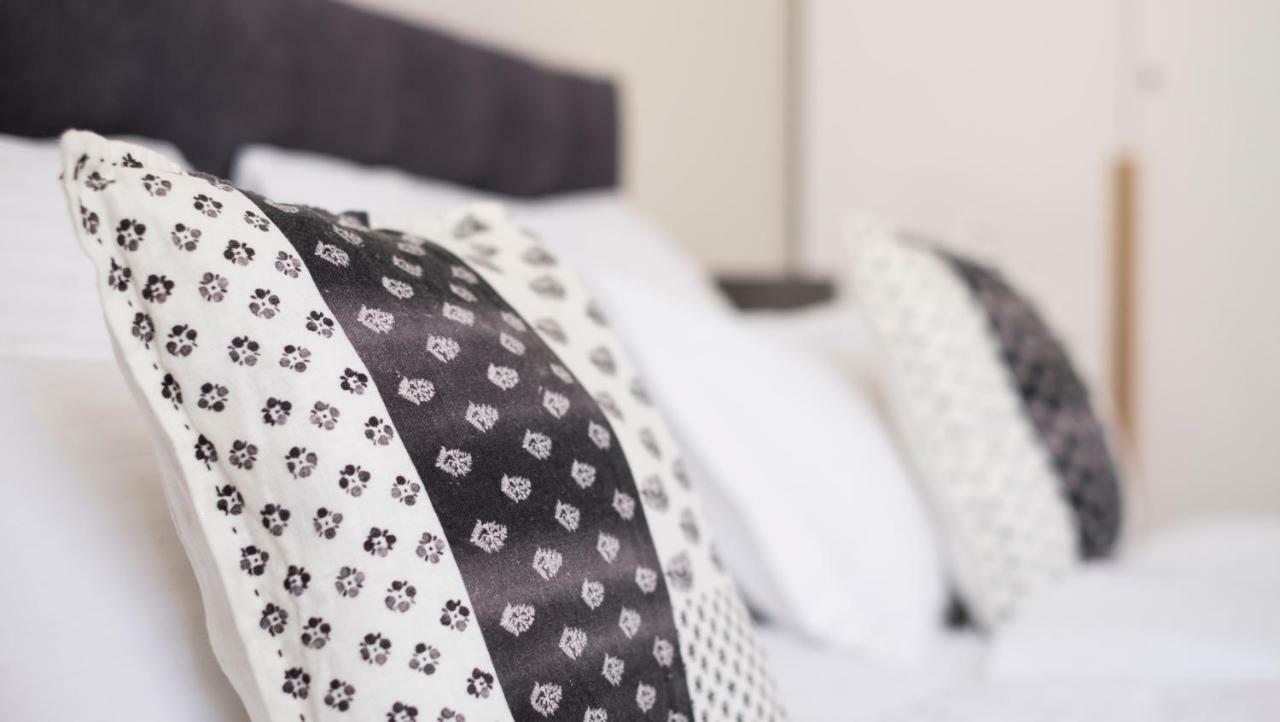 White Rose Apartment Zagreb Ngoại thất bức ảnh