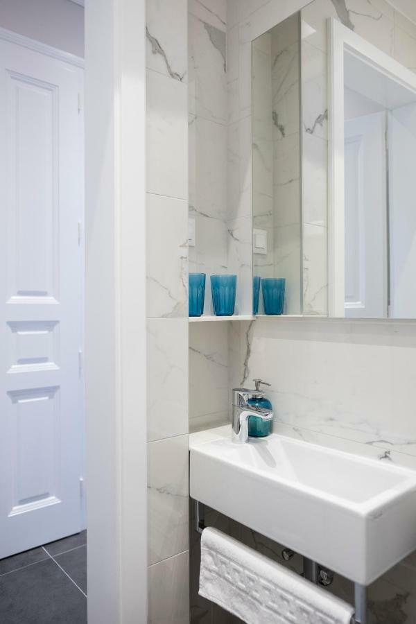 White Rose Apartment Zagreb Ngoại thất bức ảnh